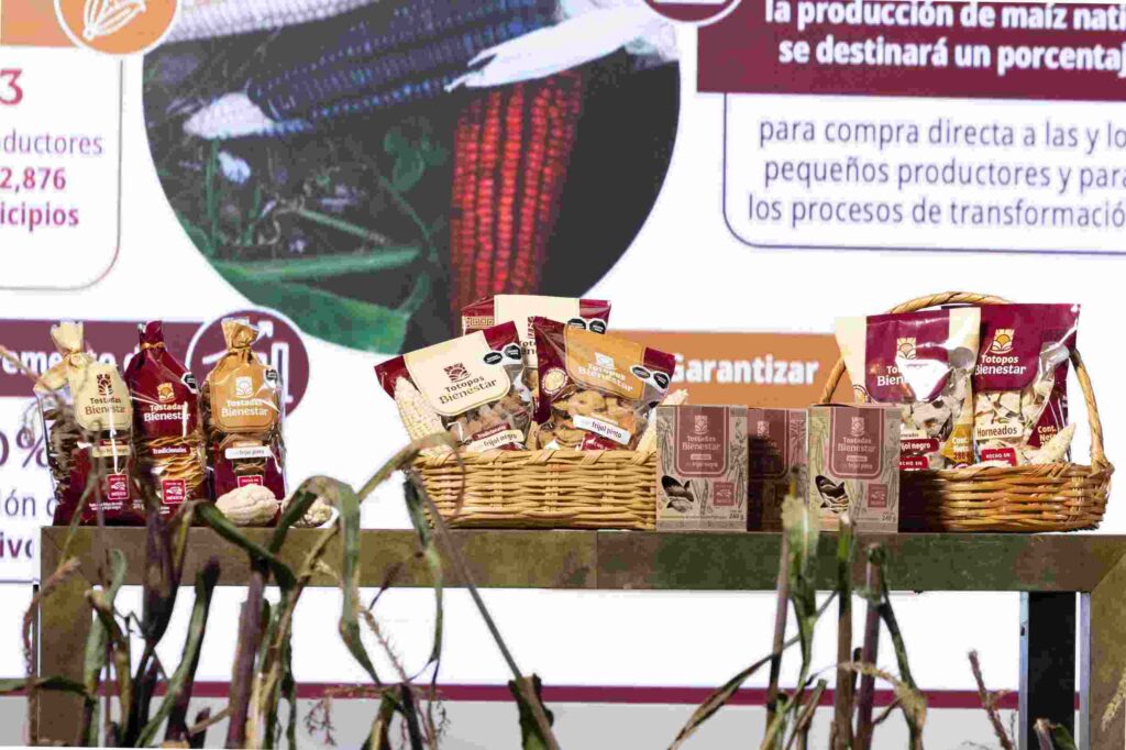 Ejemplo de productos hechos con maíz nativo que se venderán en las tiendas del Bienestar