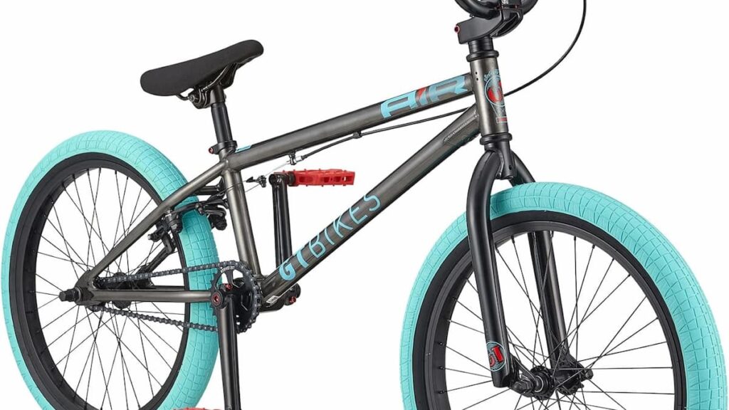 Recomendaciones para uso de bicicletas y patines del diablo en niñas y niños