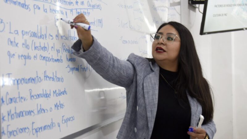 ¿Eres docente en Puebla Participa en estancias a EU este 2026