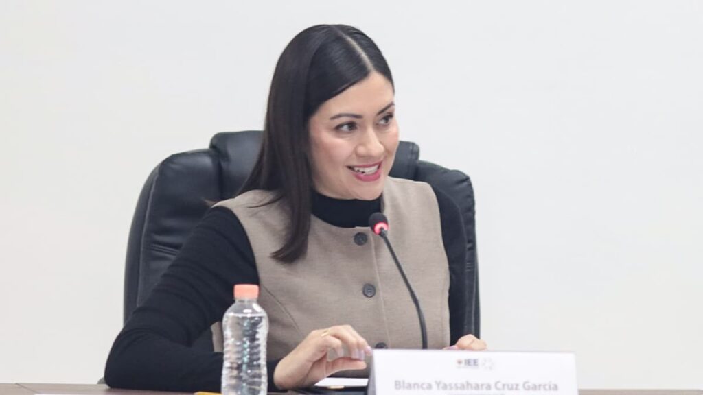 Presidenta del IEE Puebla, entre finalistas para consejerías del INE