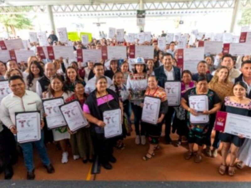 Entregan 106 distintivos de turismo comunitario en 29 municipios en Puebla
