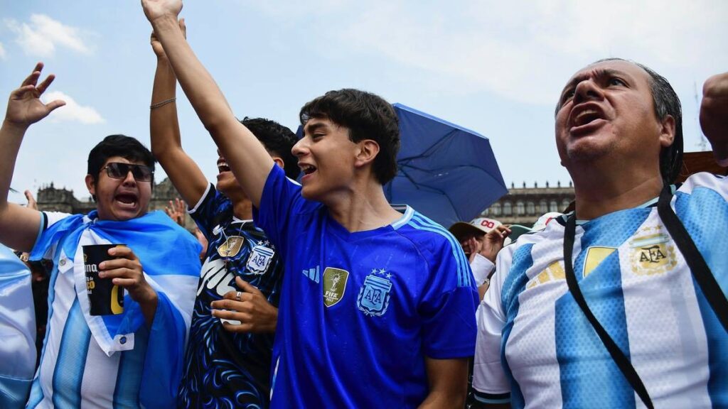 España se lleva la copa del mundo, poblanos festejan derrota de Messi y Argentina